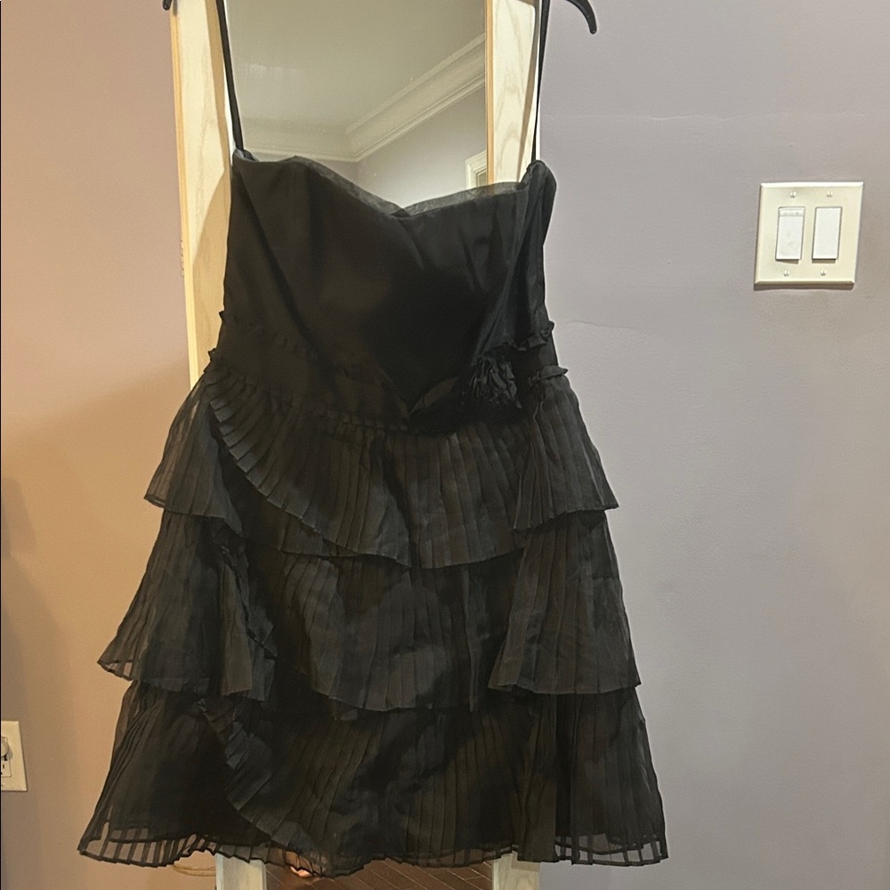 Elegant Black Strapless Dress